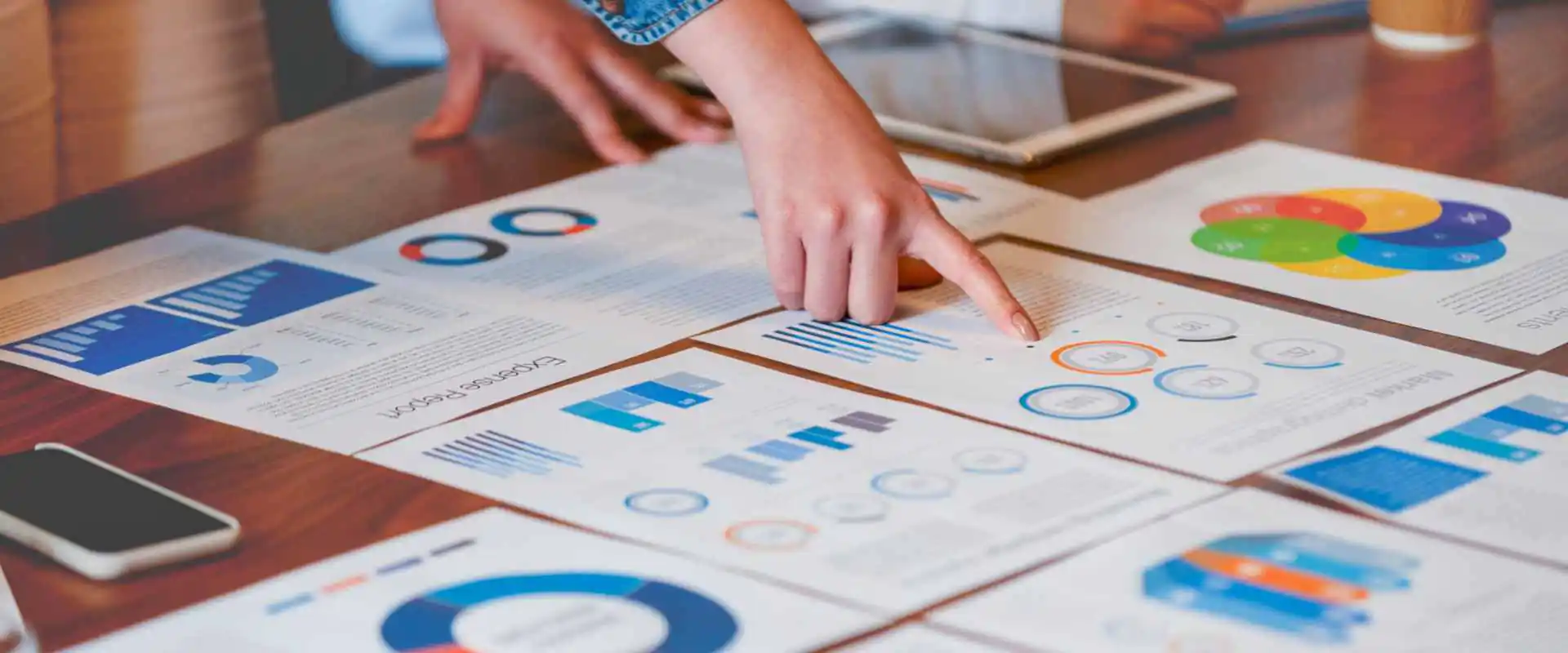 What is Hybrid B2B Marketing Mix: The Importance
